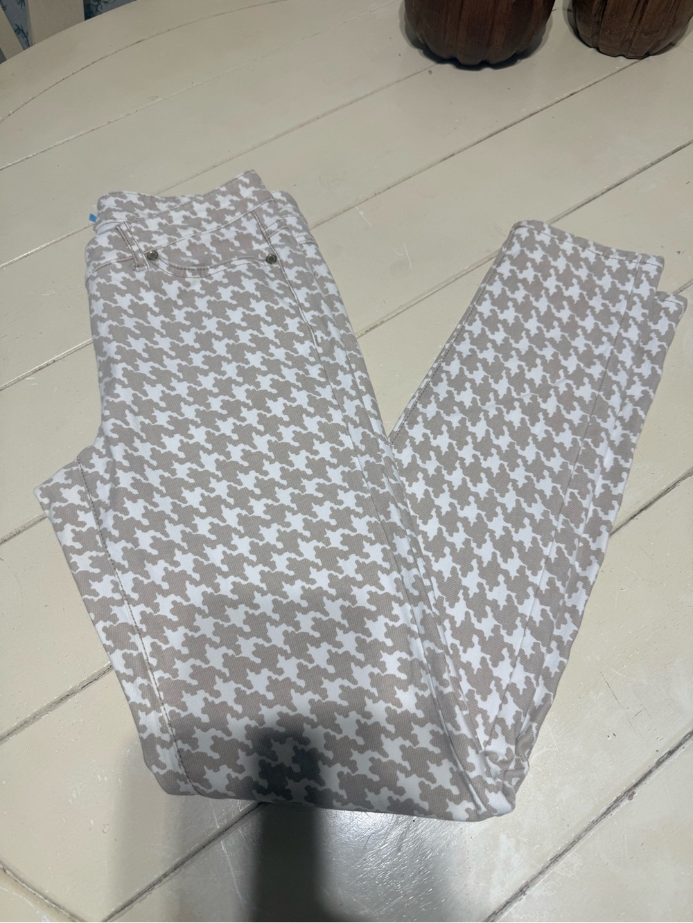 J. McLaughlin Girls' Houndstooth Pants - White & Beige